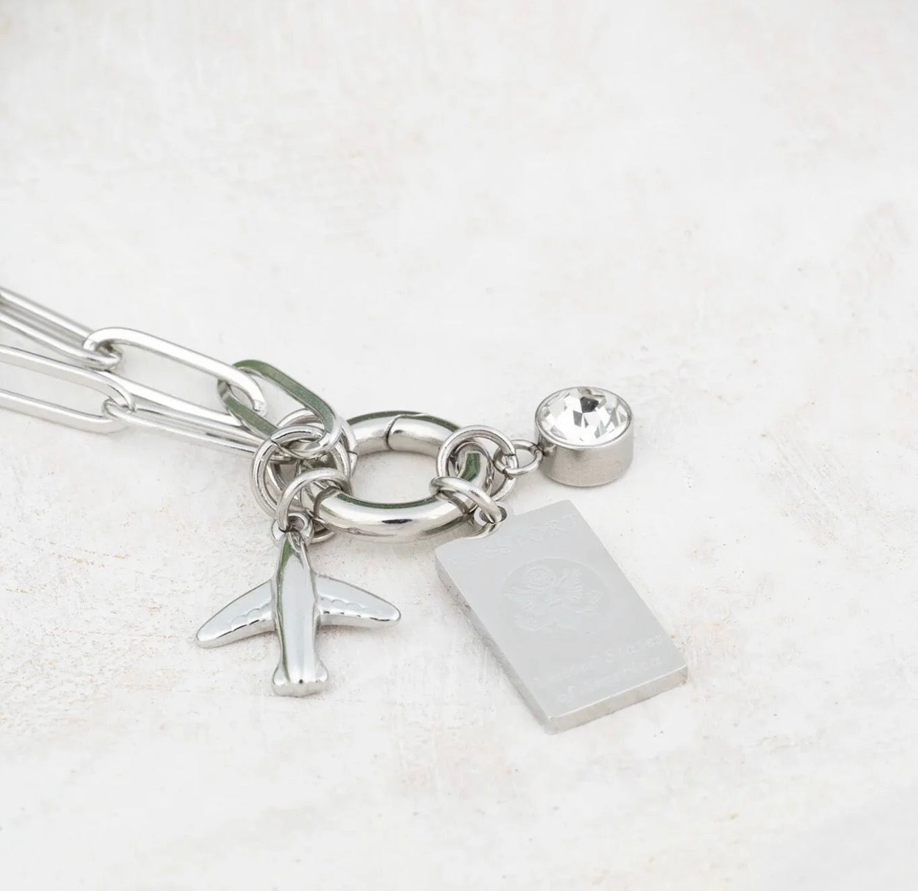 d i y | travel edition | charm necklace set